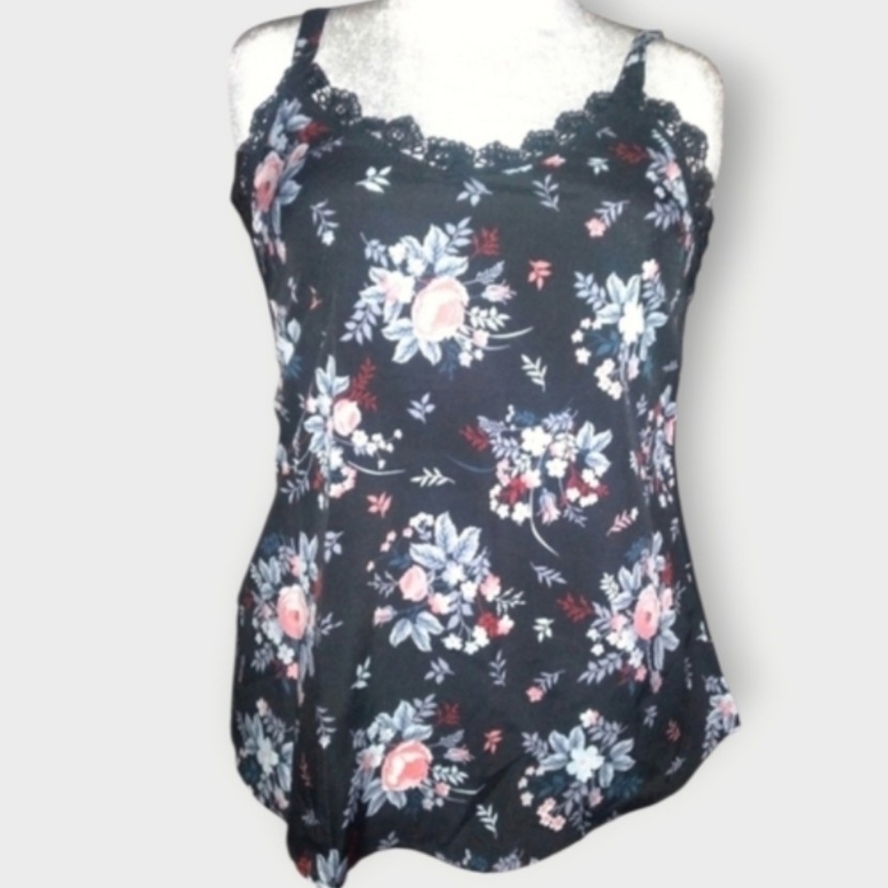 🌈 BloomChic, Floral, Cami Tank Top,With Lace Trim, Size M